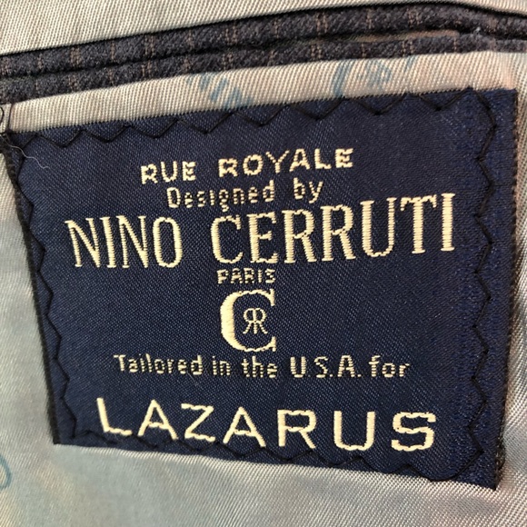 Man of action suit - Picture 2 of 7